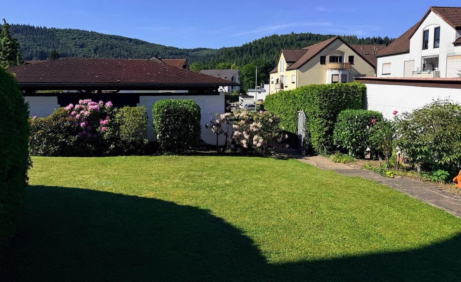 Mäharbeiten – Grünfix Gartenservice